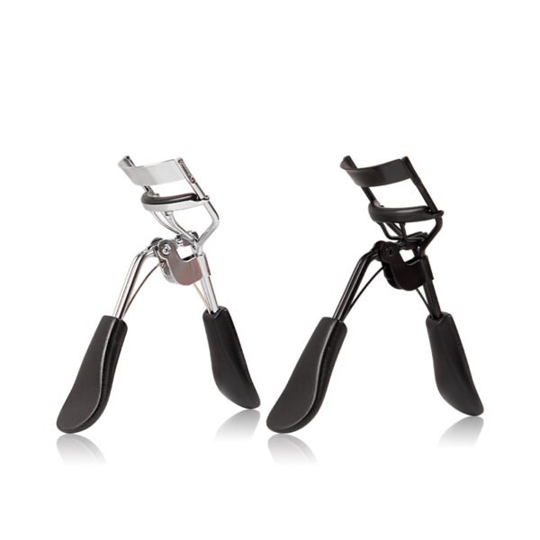 SANGAM Eyelash Curler in black and silver showing steel bracket, ergonomic handle, and non-slip rubber mat. Title:
